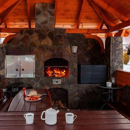 Tylicz W Deche Pokoje I Apartamenty Bagian luar foto