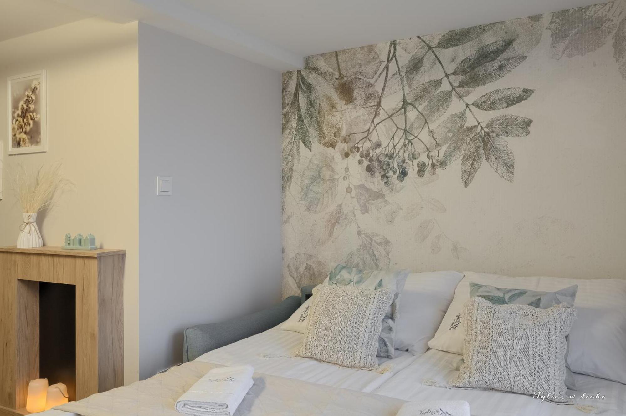 Tylicz W Deche Pokoje I Apartamenty Bagian luar foto